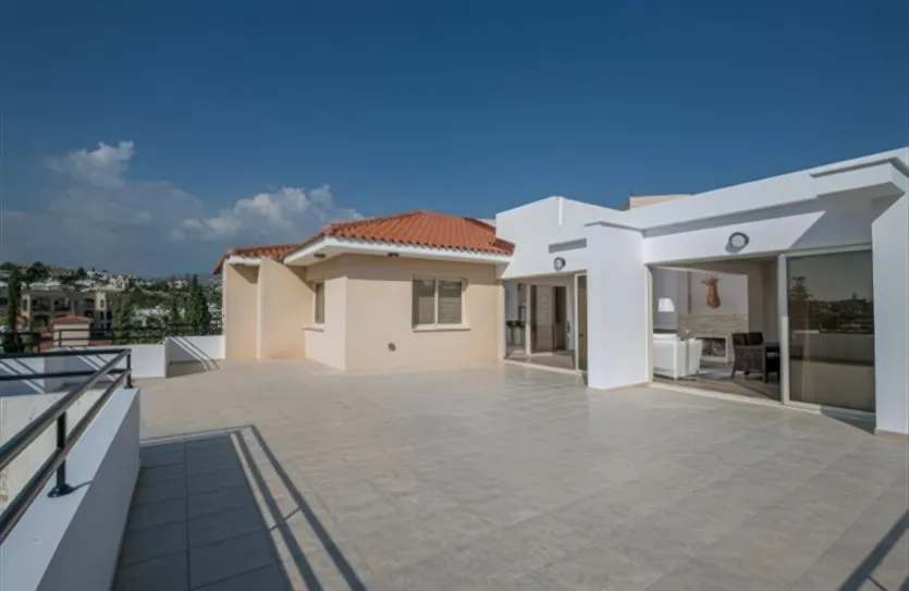 3 bedroom penthouse for rent - 15472