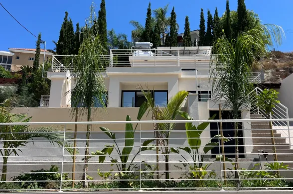 Villa in Agios Tychonas, Limassol - 15608