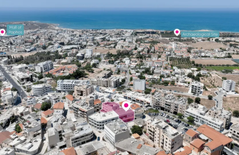 Building for sale - 15678