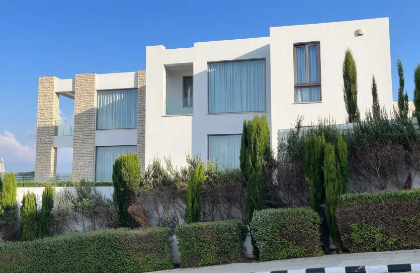 5 bedroom villa for sale - 15705
