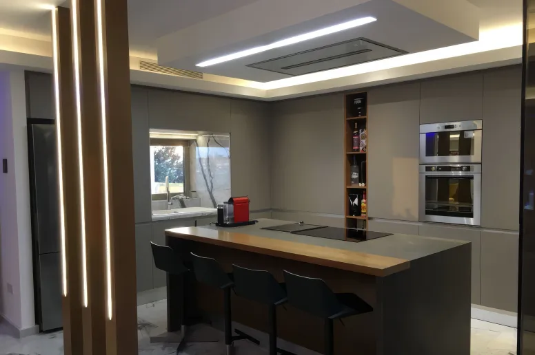 3 bedroom penthouse in Neapolis, Limassol City, Limassol