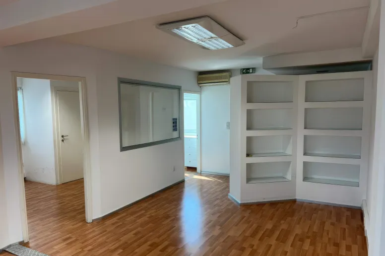 Офис в Агия Зони, Город Лимассол, Лимассол