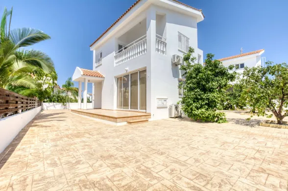 Villa in Pernera, Paralimni, Famagusta - 15875