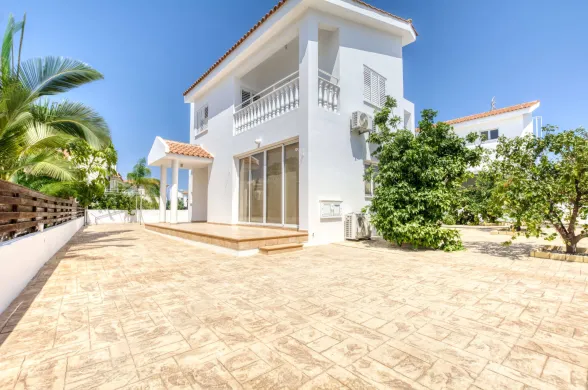 House in Pernera, Paralimni, Famagusta - 15875