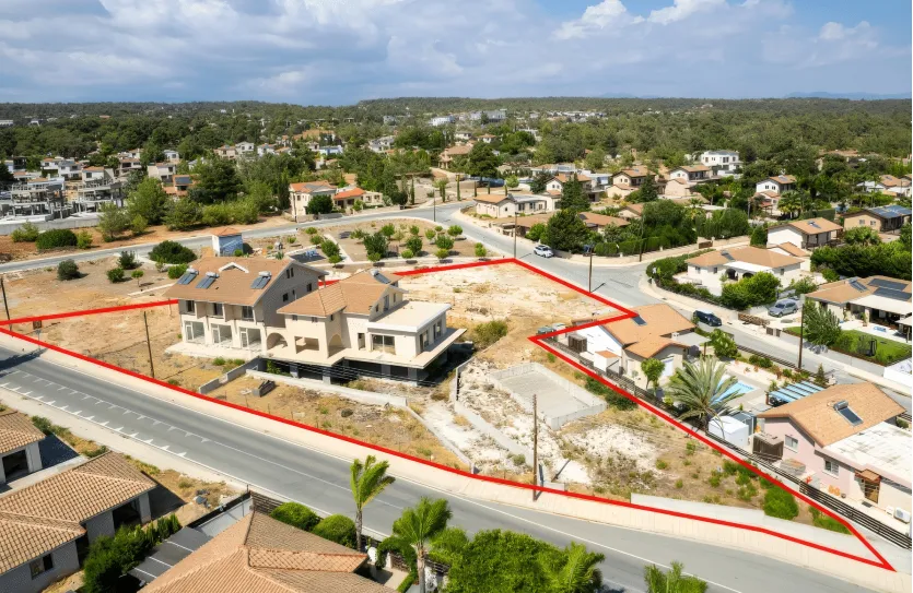 Building for sale - 15898
