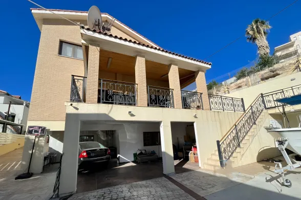 Villa in Germasogeia, Limassol - 16039