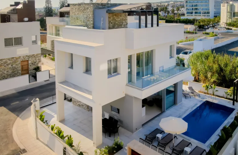 4 bedroom villa for sale - 16106