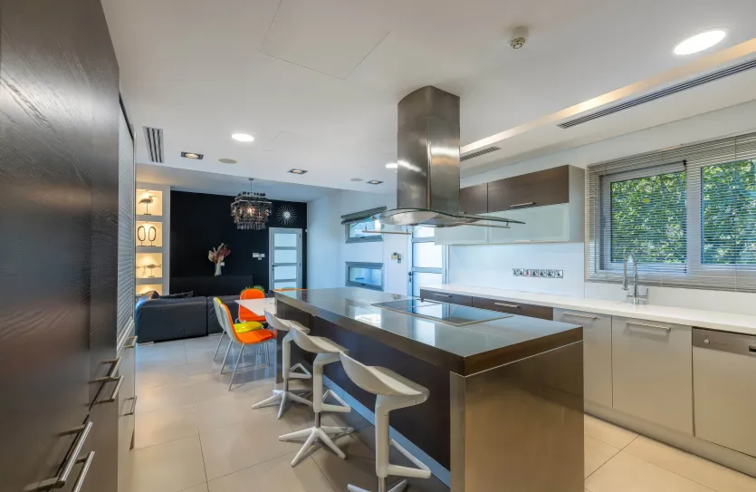 Дом с 6-ю спальнями - 16359, photo 25