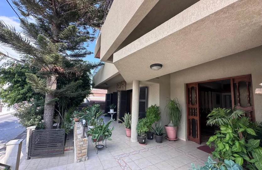 Building for sale - 16475
