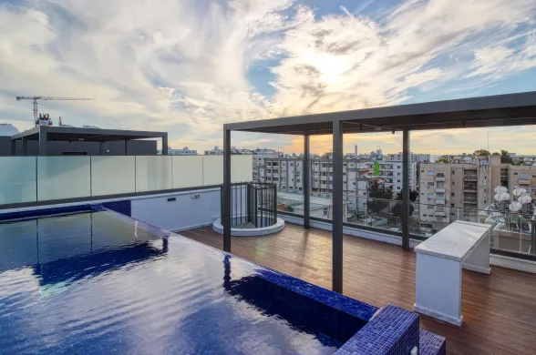 4 bedroom penthouse in Potamos Germasogeias, Germasogeia, Limassol