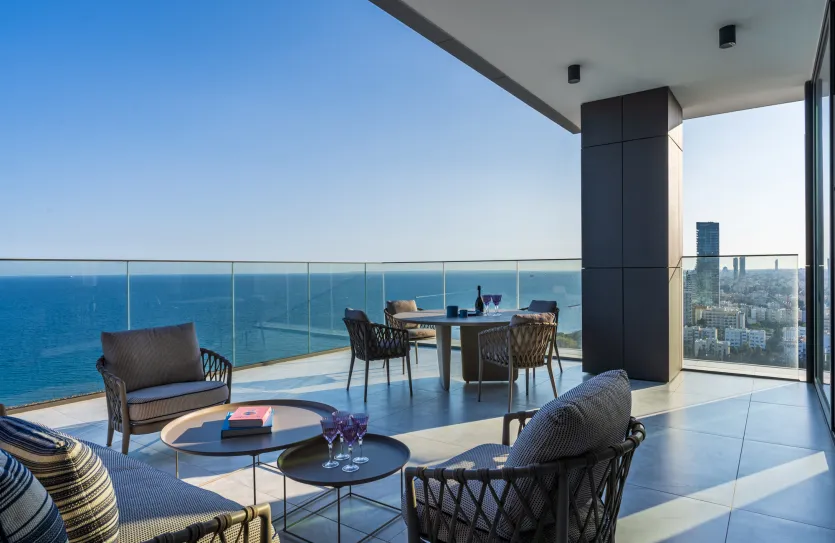 4 bedroom apartment for sale - 16558