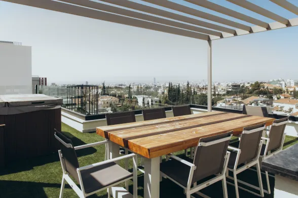 4 bedroom penthouse in Panthea, Mesa Geitonia, Limassol