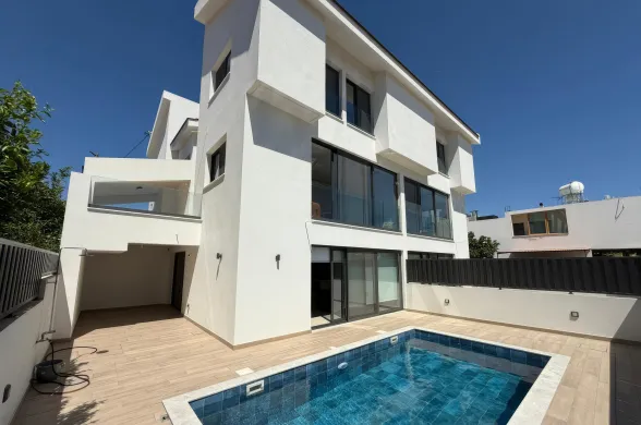 5 bedroom house in Empa, Paphos