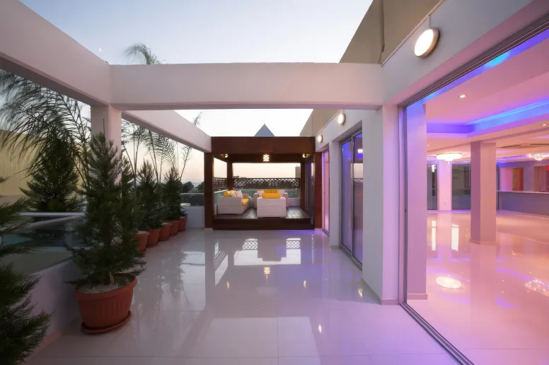 6 bedroom penthouse in Agios Tychonas, Limassol