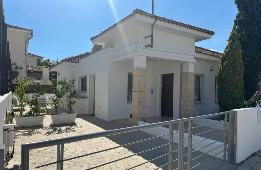 2 bedroom house for rent - 16998