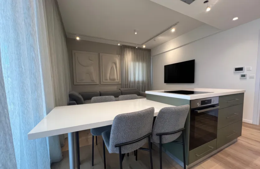2 bedroom penthouse for rent - 17513