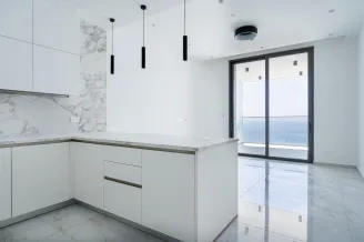 Апартамент в Агиос Тихонас, Лимассол