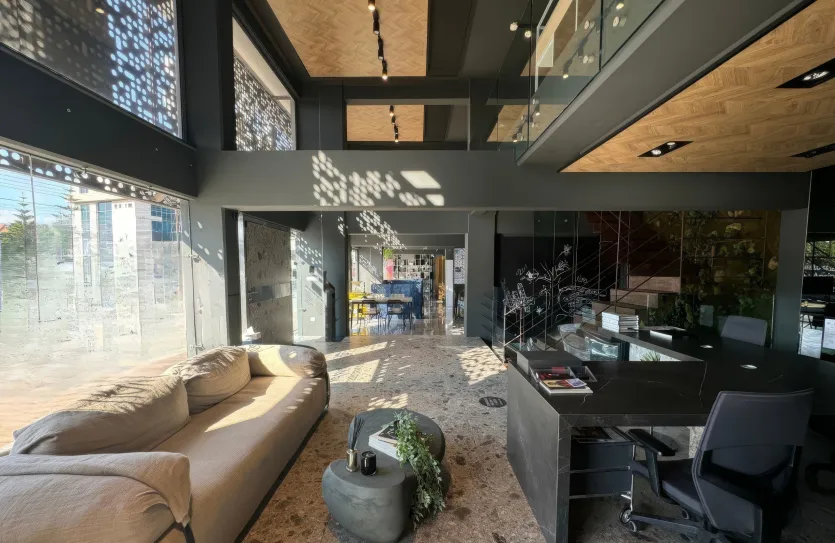 Office building for rent - 17624