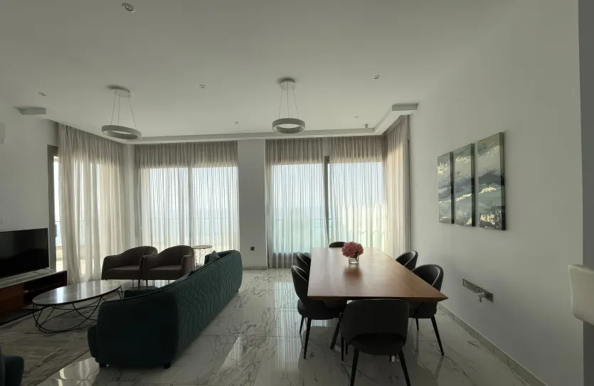 3 bedroom apartment for rent - 17650