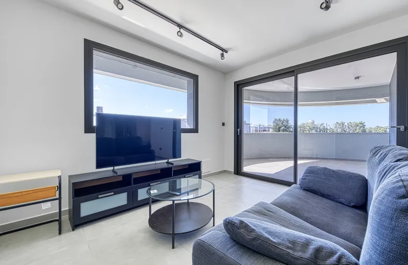 Апартамент с 2-мя спальнями аренда - 17701