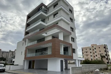 2 bedroom apartment in Chrysopolitissa, Larnaca City, Larnaca - 17735