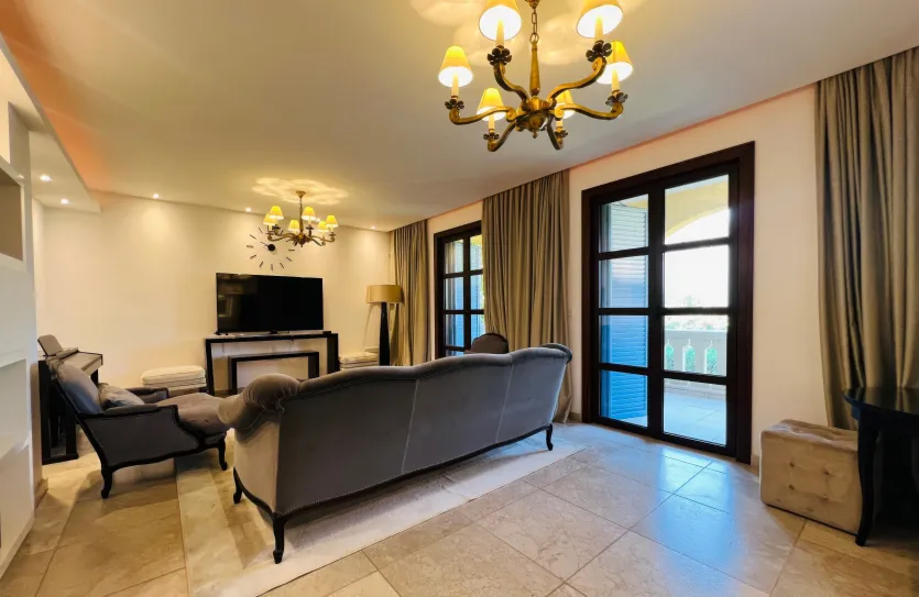 3 bedroom apartment for sale - 17737