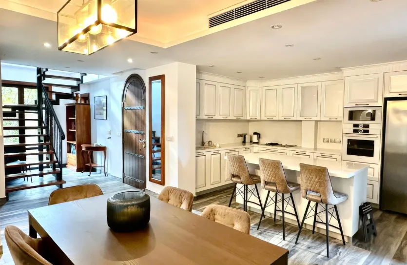 4 bedroom villa for sale - 17738