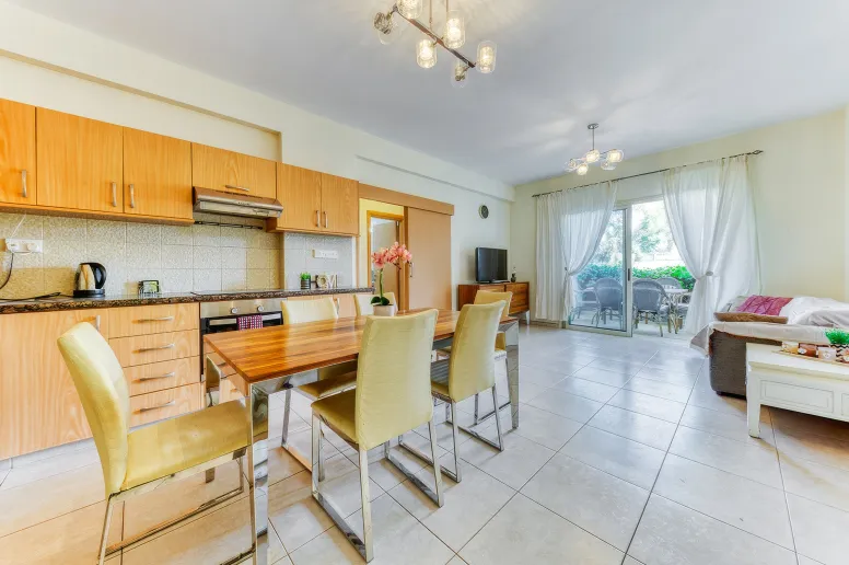 2 bedroom apartment in Pyrgos, Limassol