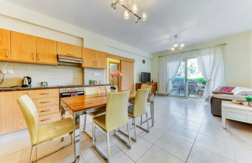 2 bedroom apartment for sale - 17933