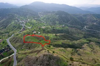 Residential plot in Pano Pyrgos, Nicosia - 18167