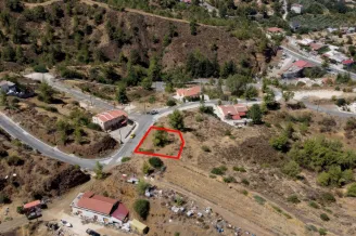 Agricultural plot in Evrychou, Nicosia - 18179