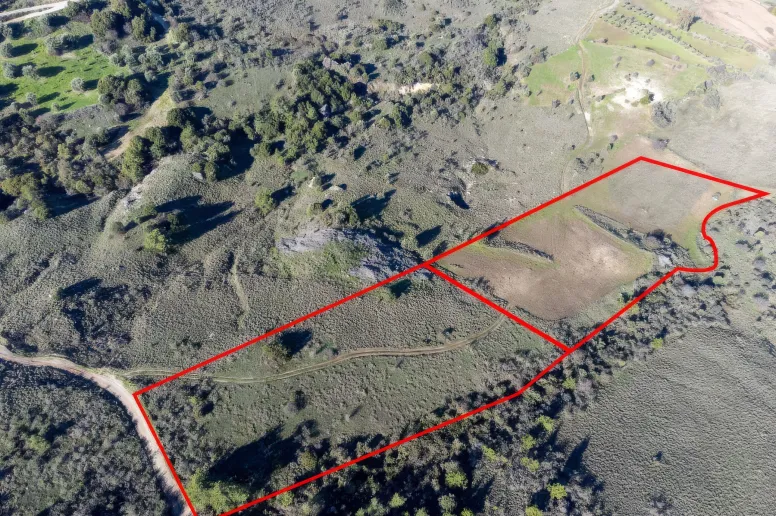 Agricultural land in Prastio, Paphos