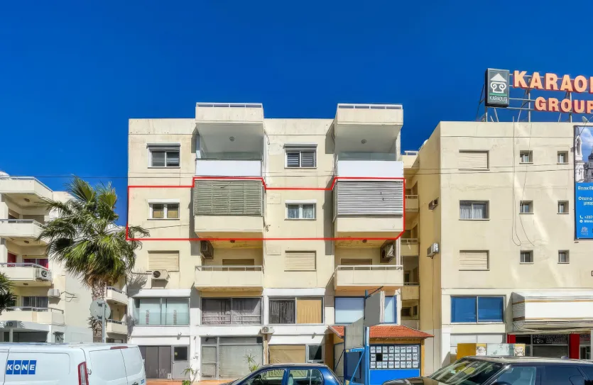 4 bedroom apartment for sale - 18326