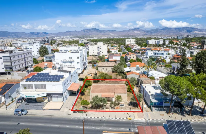 Commercial plot for sale - 18372