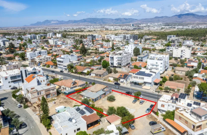 Commercial plot for sale - 18373