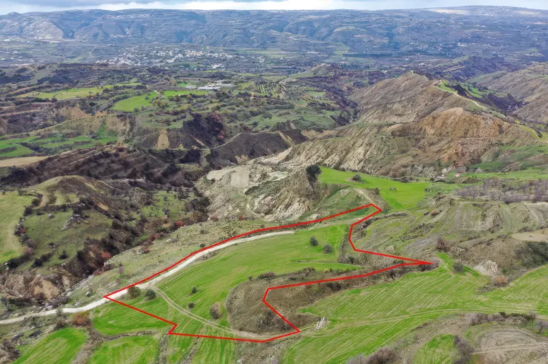 Agricultural land in Drymou, Paphos