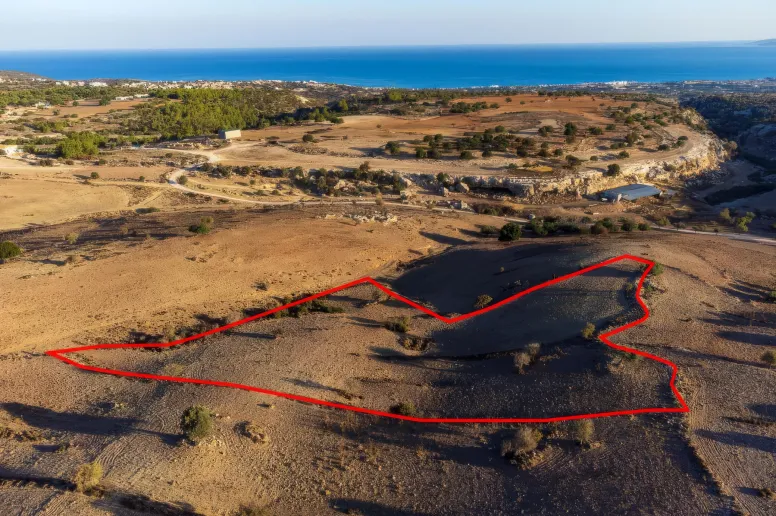 Agricultural land in Androlikou, Paphos