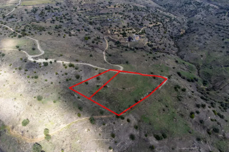 Сельхоз земля в Пенталии, Пафос