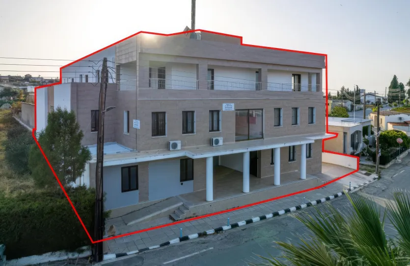 Residential building for sale - 18388