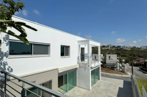 4 bedroom villa in Germasogeia, Limassol