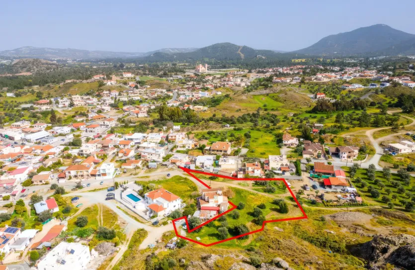 Участок для жилой застройки продажа - 18407