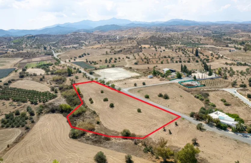 Участок для жилой застройки продажа - 18424