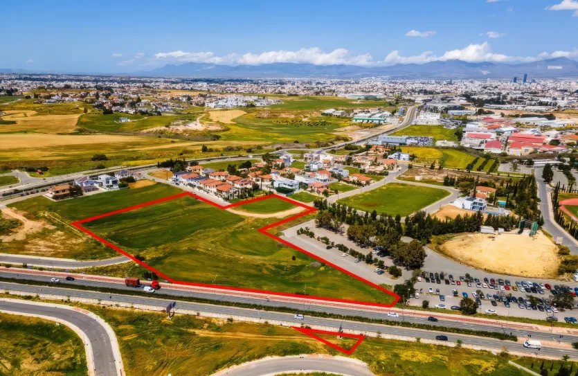 Участок для жилой застройки продажа - 18426