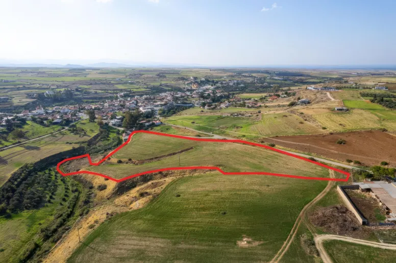 Земельный участок в Потами, Никосия