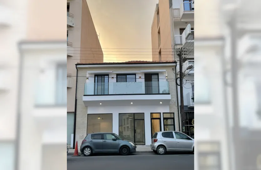 Building for sale - 13972