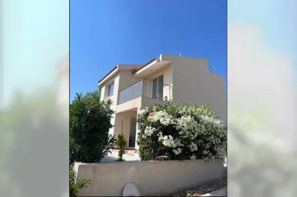 Villa in Coral Bay, Peyia, Paphos - 14051