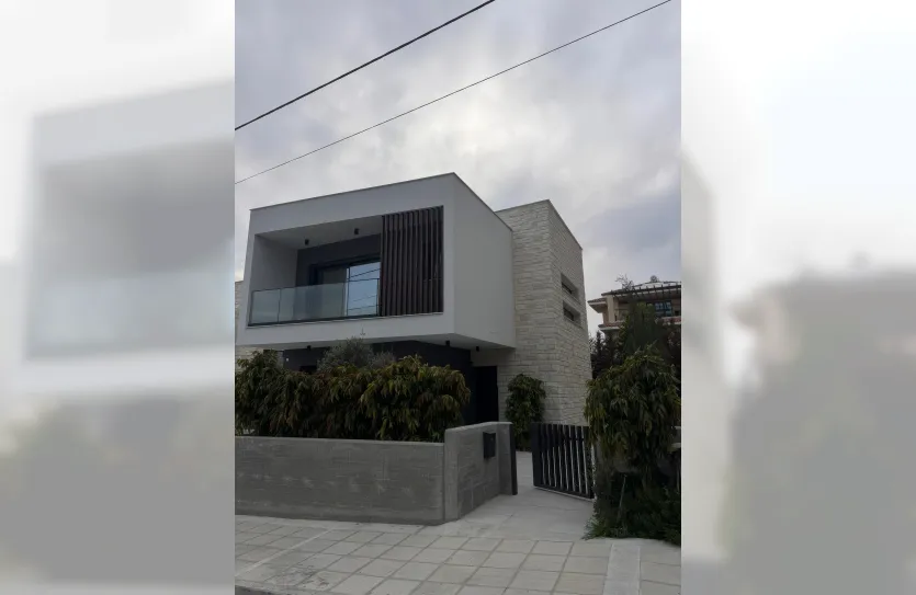 3 bedroom villa for sale - 14704