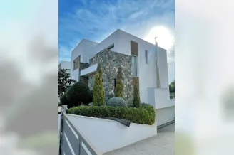 Дом в Агиос Тихонас, Лимассол