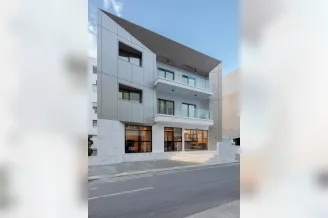 Офисное здание в городе Лимассол, Лимассол